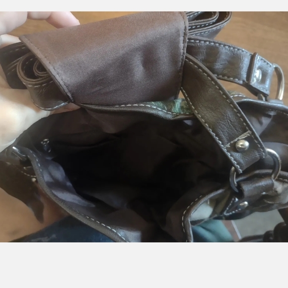 Nwt Realtree AP Woman's Purse Brown Camo - Picture 2 of 2